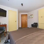 Guest house Ieva 3*
